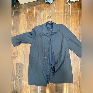 Trench coat,size large